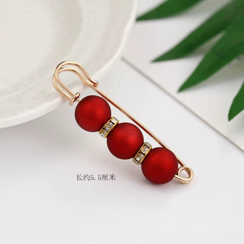 π BlingNtecH Luxe Pearl Spark Waist Pin β Where Elegance Meets Modern Glam π