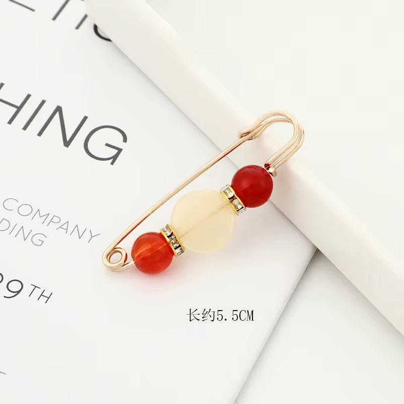π BlingNtecH Luxe Pearl Spark Waist Pin β Where Elegance Meets Modern Glam π