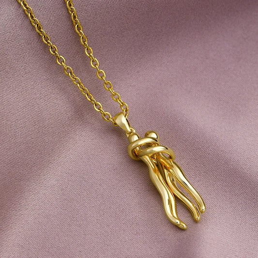 Lovers Embrace Gold Pendant Necklace – Elegant Charm Jewelry